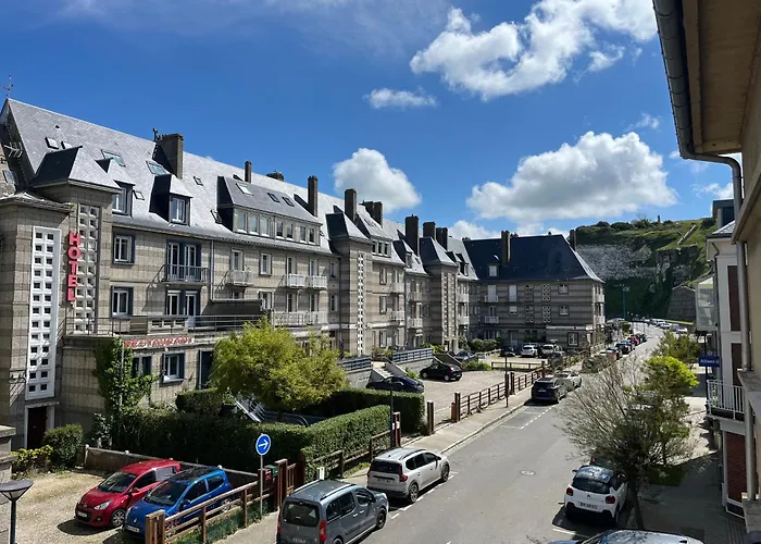 Appartement Meuble En Plein Coeur De St Valery En Caux